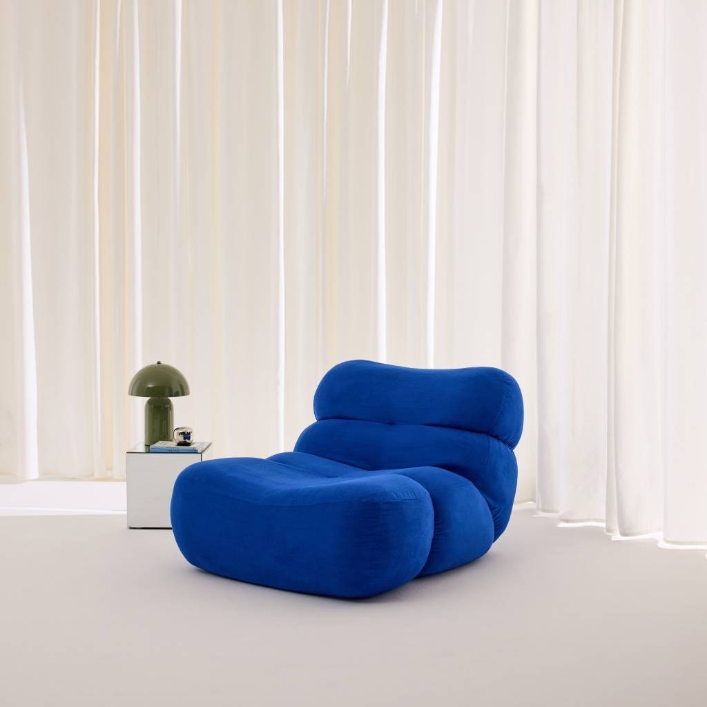 Mid-Century Modern Tufted Velvet Lounge Armchair - Midnight Blue